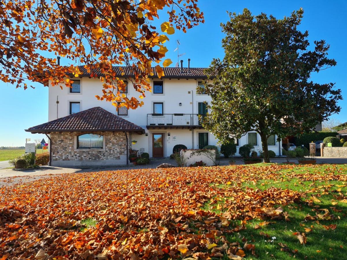 Agriturismo Residence Caporale Remanzacco Buitenkant foto