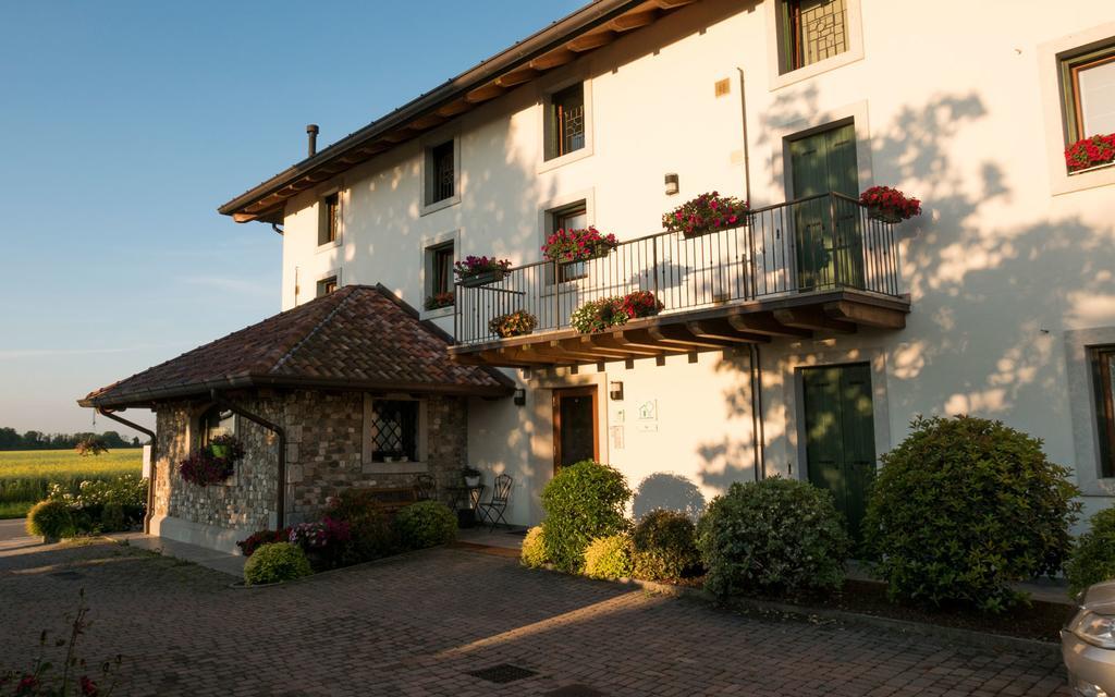 Agriturismo Residence Caporale Remanzacco Buitenkant foto